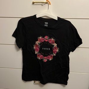 Vans t shirt. Size large but fitted. Like new.